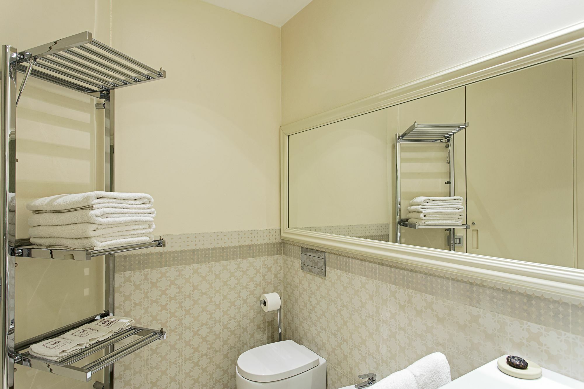 Maison Laghetto - Apartment Suite Милано Екстериор снимка
