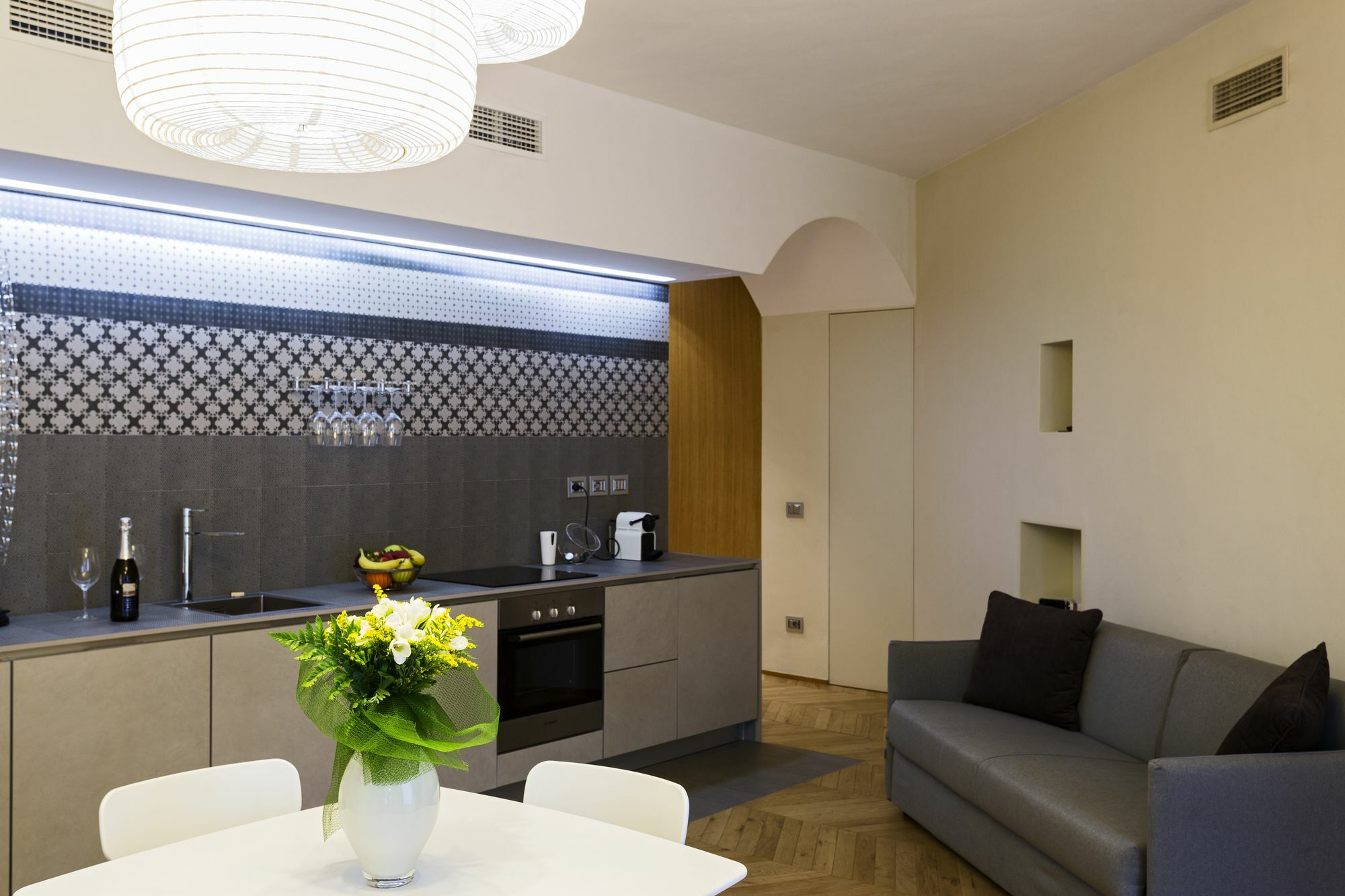 Maison Laghetto - Apartment Suite Милано Екстериор снимка